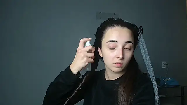 Snapshot of Eva_Gloryy chatting on 16, 10, 2025 Eva Gloryy online show from 16, 10, 2025