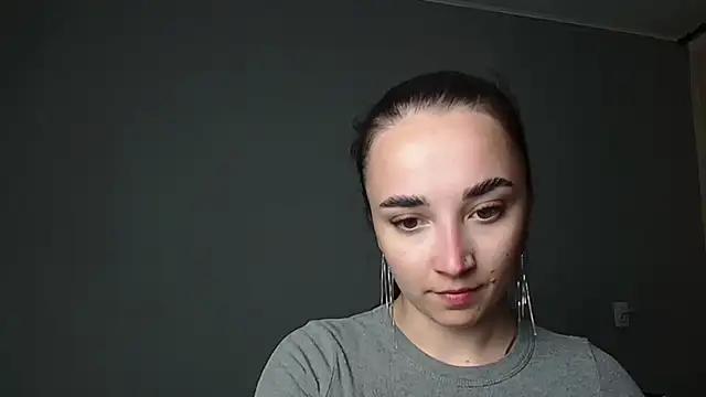 Snapshot of Eva_Gloryy chatting on 11, 5, 2026 Eva Gloryy online show from 11, 5, 2026