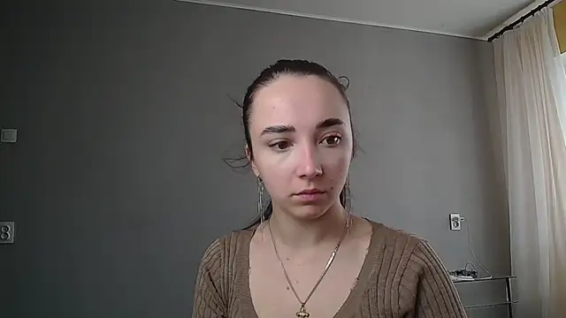 Eva Gloryy online show from 12, 3, 2025