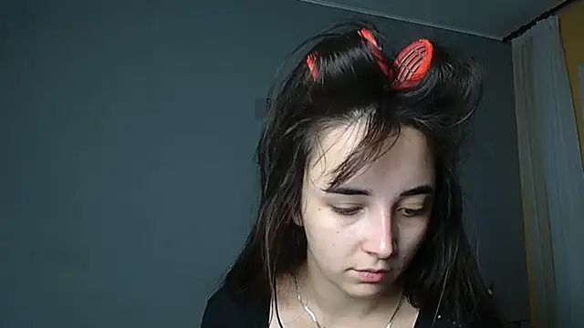 Snapshot of Eva_Gloryy chatting on 15, 11, 2025 Eva Gloryy online show from 15, 11, 2025