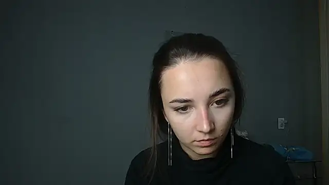 Eva Gloryy online show from 27, 9, 2025