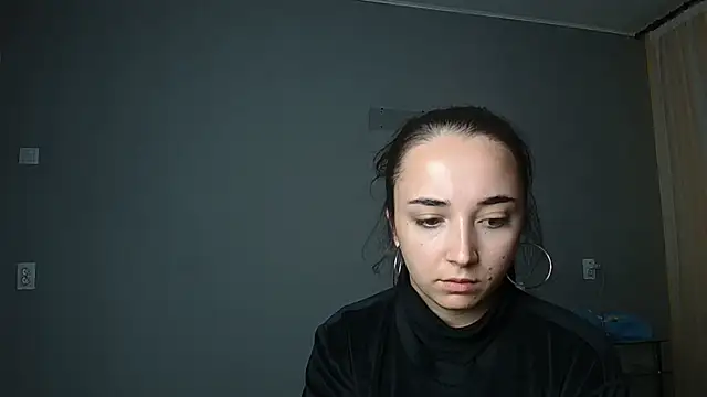 Eva Gloryy online show from 26, 9, 2025