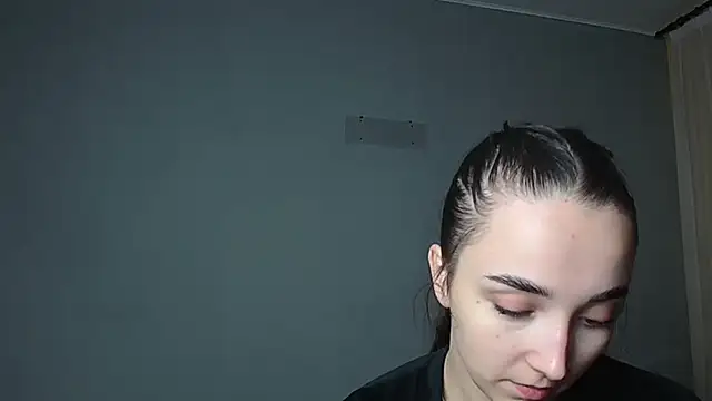 Eva Gloryy online show from 10, 1, 2026