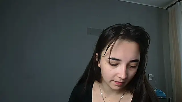 Snapshot of Eva_Gloryy chatting on 28, 10, 2025 Eva Gloryy online show from 28, 10, 2025