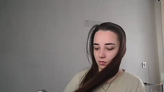 Eva Gloryy online show from 11, 3, 2026