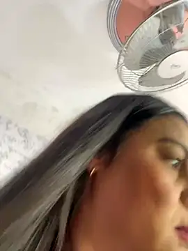 Lili  taylor online show from 23, 11, 2025