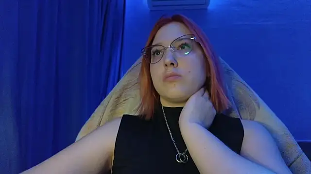 HotBrandyX online show from 5, 2, 2026