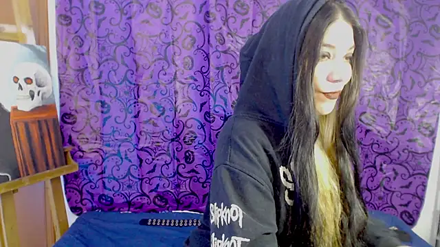 Snapshot of sharonnleon chatting on 24, 10, 2025 sharonnleon online show from 24, 10, 2025