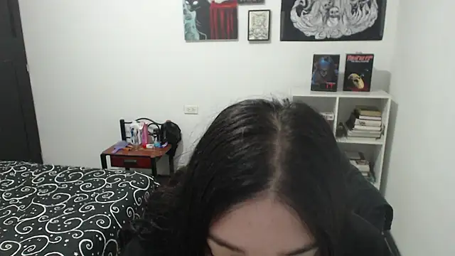 sharonnleon online show from 4, 3, 2025