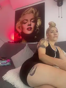 viktoria davis  online show from 15, 6, 2026