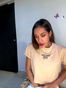 zoe storm online show from 28, 11, 2025