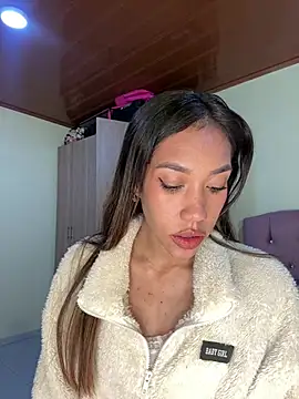 zoe storm online show from 13, 3, 2026