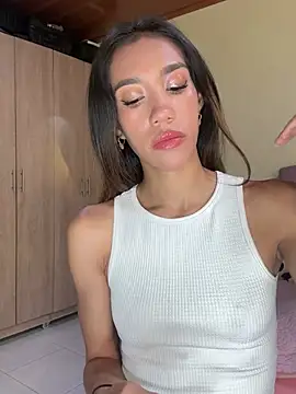 zoe storm online show from 11, 6, 2026