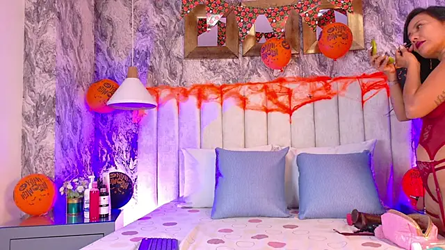 Snapshot of Pocahontas_BGB chatting on 28, 10, 2025 Pocahontas BGB online show from 28, 10, 2025