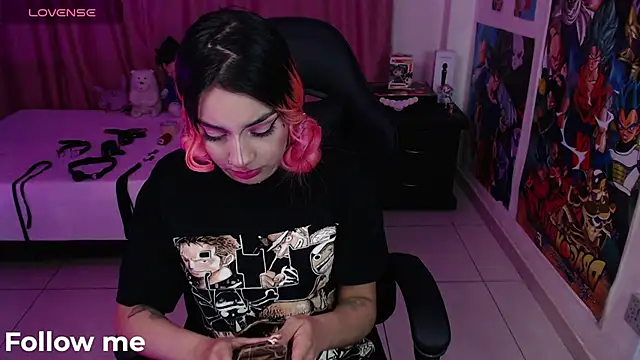 lily3 4 online show from 21, 1, 2025
