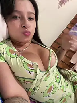  Amber Brown online show from 8, 11, 2025