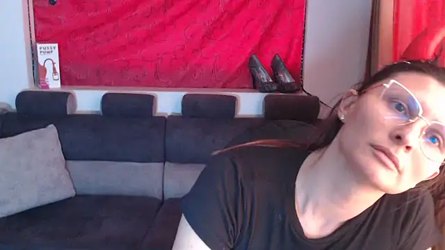 sachaclinford online show from 15, 10, 2025