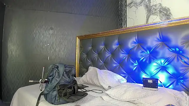 DalayMoore online show from 9, 3, 2026