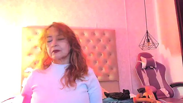 Snapshot of Dayana__Ospina chatting on 29, 11, 2025 Dayana Ospina online show from 29, 11, 2025