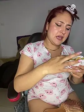 tania 23 online show from 26, 2, 2025