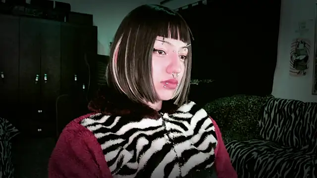 roxy toxic online show from 21, 5, 2026