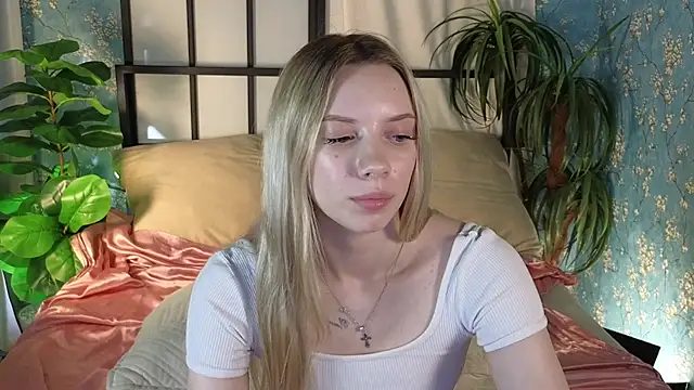 Snapshot of katt__y chatting on 1, 7, 2026 katt y online show from 1, 7, 2026