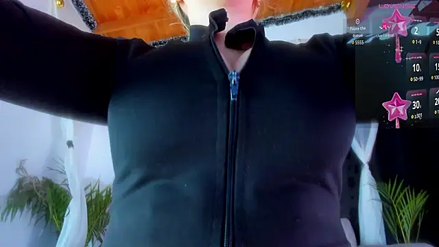 Snapshot of Freydis18 chatting on 18, 2, 2026 Freydis18 online show from 18, 2, 2026