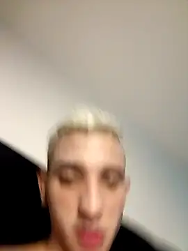 Snapshot of manu_stiv chatting on 15, 9, 2025 manu stiv online show from 15, 9, 2025