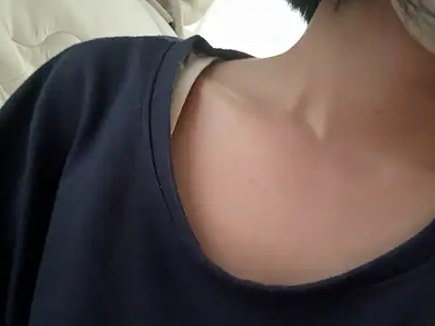 Snapshot of riri_riri_jp chatting on 28, 6, 2026 riri riri jp online show from 28, 6, 2026