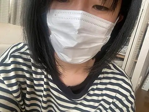 Snapshot of riri_riri_jp chatting on 3, 11, 2025 riri riri jp online show from 3, 11, 2025