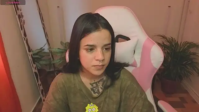 Snapshot of Nicole_Foxx_ chatting on 17, 5, 2026 Nicole Foxx online show from 17, 5, 2026