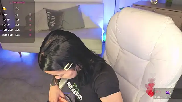 Nicole Foxx  online show from 23, 2, 2026