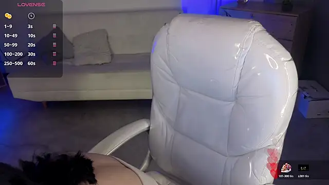 Nicole Foxx  online show from 12, 1, 2026