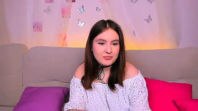 Chelsy Berry online show from 16, 2, 2025