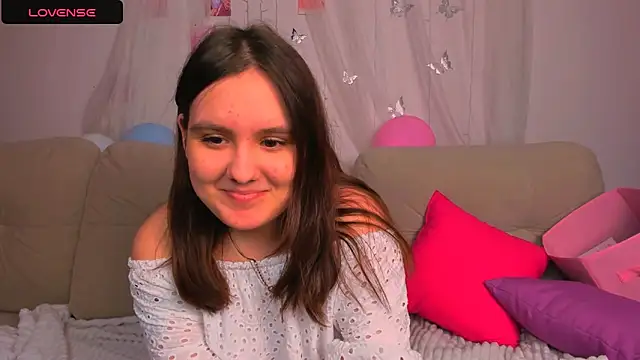 Chelsy Berry online show from 2, 2, 2025