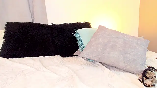 miss hellen2 online show from 17, 2, 2025