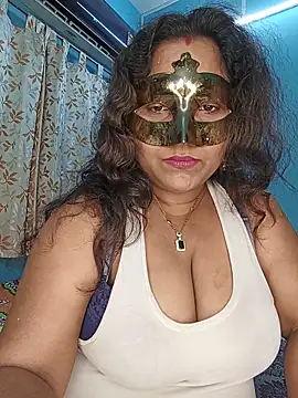 Snapshot of hevensex143 chatting on 20, 5, 2026 hevensex143 online show from 20, 5, 2026