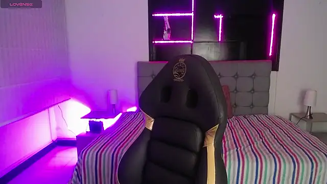 Kitten Cam online show from 27, 3, 2026