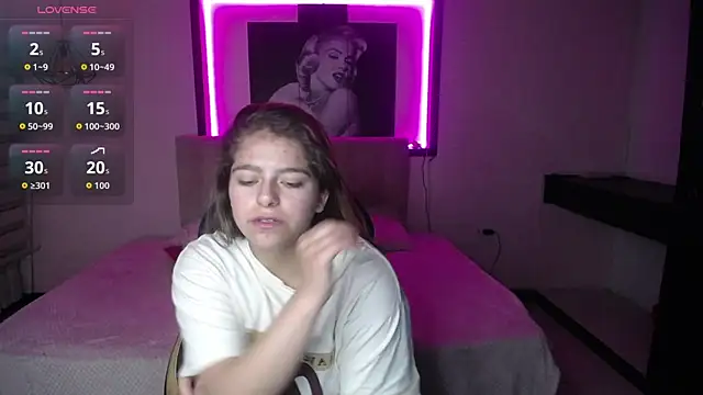 Kitten Cam online show from 14, 11, 2025