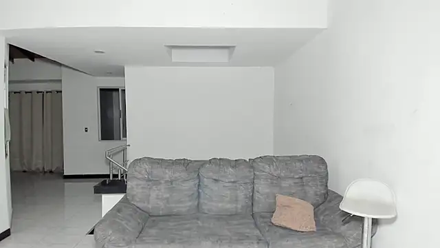 hotlittleones18 online show from 5, 12, 2025