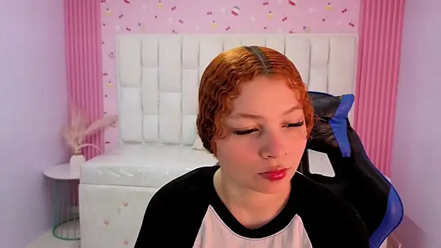 shalon diaz s online show from 8, 4, 2026