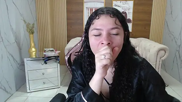 shalon diaz s online show from 30, 11, 2025