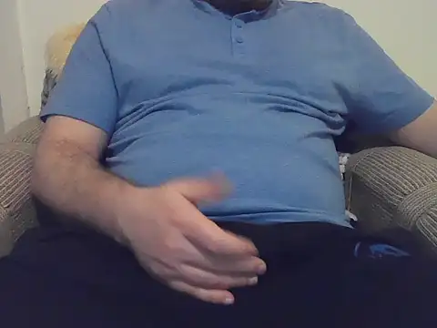 Snapshot of Biigdick18 chatting on 5, 3, 2025 Biigdick18 online show from 5, 3, 2025