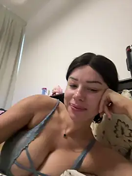 Snapshot of SexySophiaax chatting on 1, 3, 2025 SexySophiaax online show from 1, 3, 2025