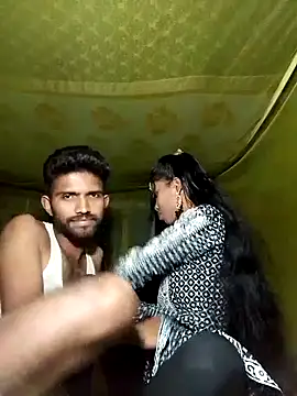 Hot couple 1 online show from 18, 3, 2025
