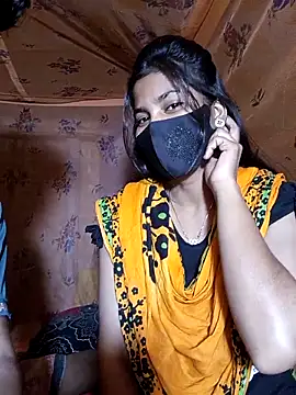 Hot couple 1 online show from 15, 2, 2026