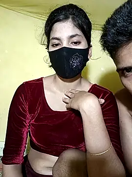 Hot couple 1 online show from 18, 10, 2025