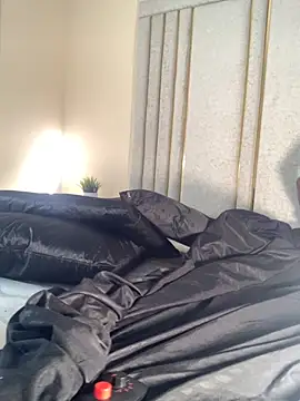 Liincostelloo online show from 3, 12, 2025