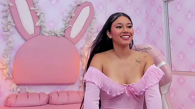 LIA SWAN  online show from 7, 2, 2026