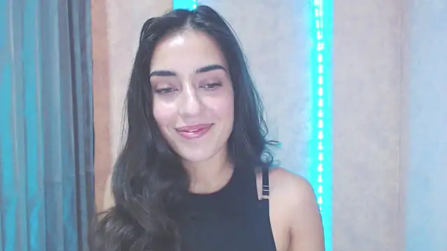 Lovelllyy online show from 14, 9, 2025
